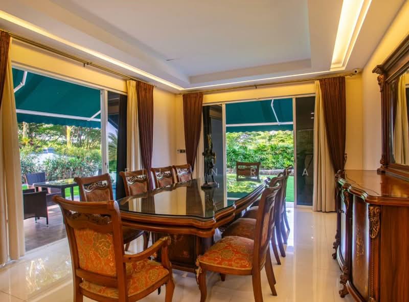 Bungalow for Rent in Horizon Hills (Iskandar Puteri (Nusajaya)) - Stella Narita - Dining Room - PropertyGuru.com.my