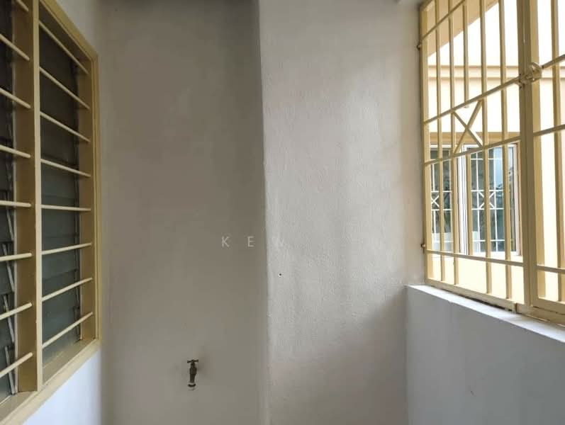Apartment for Rent at Sri Penaga - Kew . - Balcony - PropertyGuru.com.my