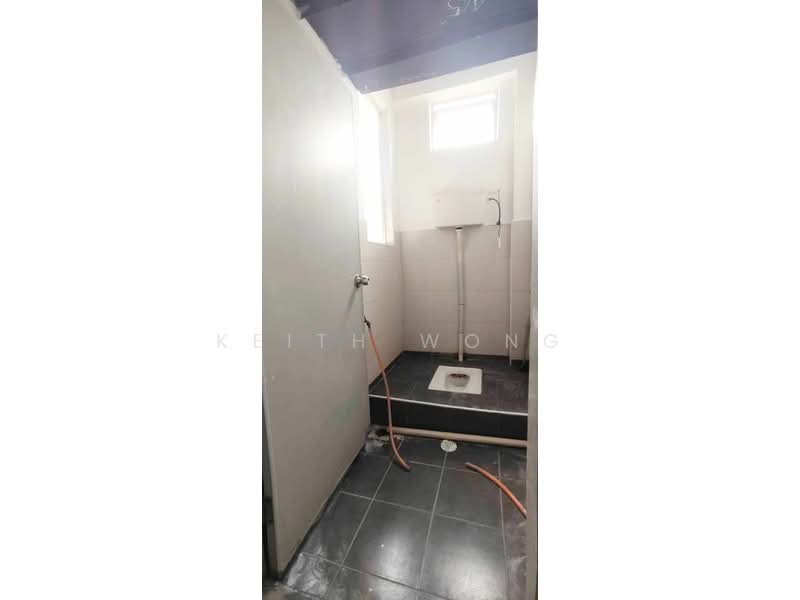 Kedai / Pejabat untuk Disewa di Skudai (Johor) - Keith Wong - Bathroom - PropertyGuru.com.my