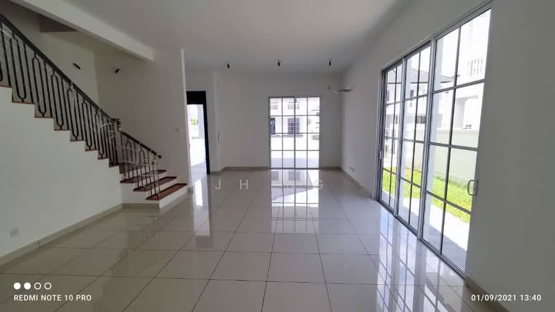 Rumah Kluster untuk Dijual di Eco Majestic (Semenyih) - JH Ng - Living Room - PropertyGuru.com.my