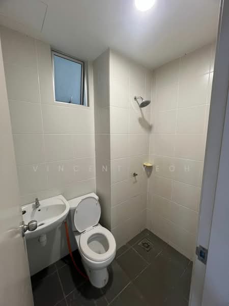Kondominium untuk Disewa di Sky Awani Residensi 1 - Vincent Yeoh - Bathroom - PropertyGuru.com.my