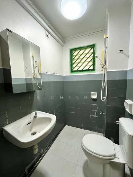 Pangsapuri untuk Disewa di Mon Glori - Le Ching . - Bathroom - PropertyGuru.com.my