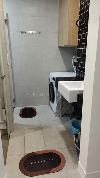 Servis Apartment untuk Dijual di Union Suites - Yeong . - Bathroom - PropertyGuru.com.my