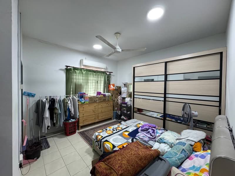 Terraced House for Sale in Kuala Selangor (Selangor) - Aqil Kamal - Bedroom - PropertyGuru.com.my