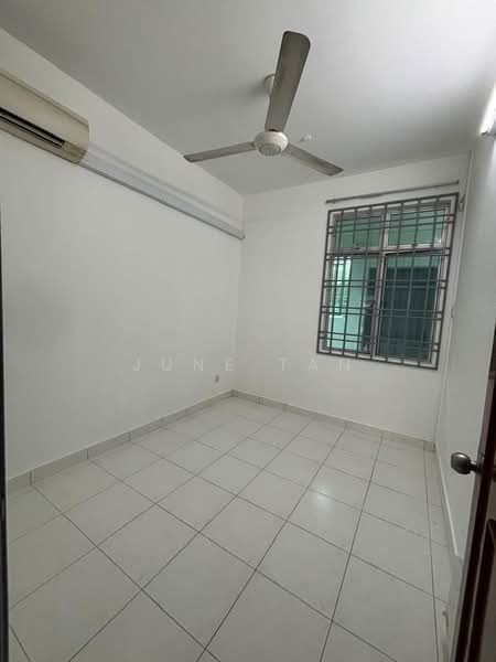Rumah Teres 1 Tingkat untuk Disewa di Taman Gaya (Ulu Tiram) - June Tan - PropertyGuru.com.my
