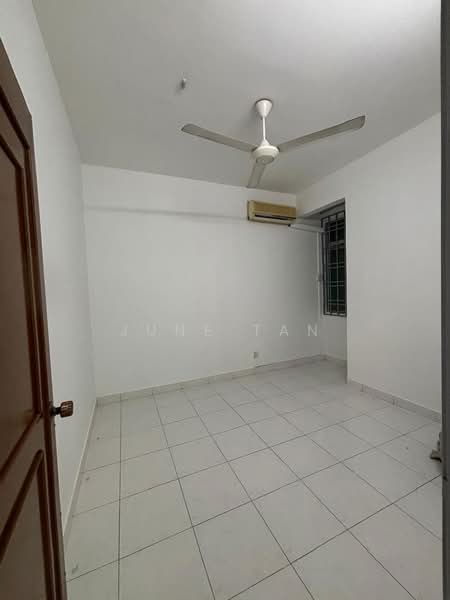Rumah Teres 1 Tingkat untuk Disewa di Taman Gaya (Ulu Tiram) - June Tan - PropertyGuru.com.my