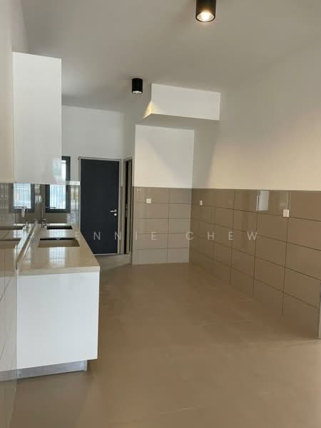 2-storey Terraced House for Sale in Elmina (Shah Alam) - Jennie Chew - Kitchen - PropertyGuru.com.my