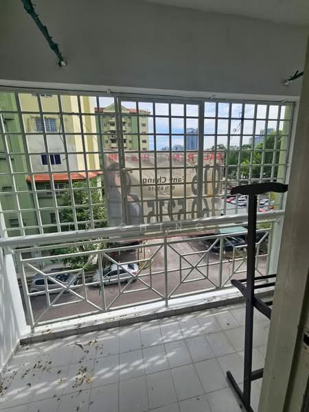 Apartment for Rent at Lily & Jasmine Apartment - Le Ching . - Balcony - PropertyGuru.com.my