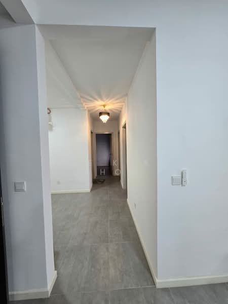 Service Residence for Sale at Aurora Subang Jaya - Mee Kwan Chow - Corridor - PropertyGuru.com.my