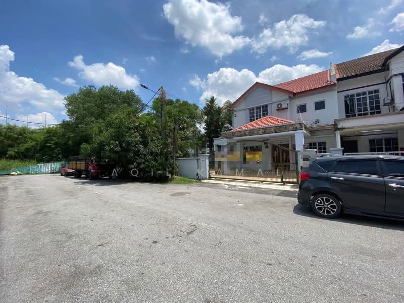 2-storey Terraced House for Sale in Klang (Selangor) - Aqil Kamal - Exterior - PropertyGuru.com.my