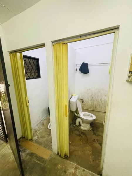 Rumah Teres 2 Tingkat untuk Dijual di Johor Bahru (Johor) - Freya Gan - Bathroom - PropertyGuru.com.my