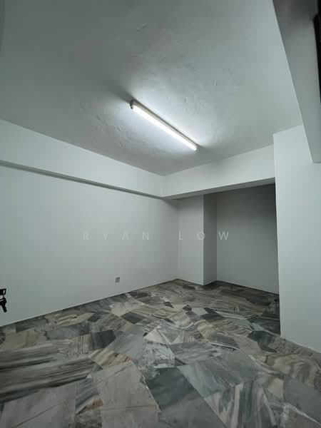 Apartment for Sale at Dahlia Apartment - Ryan Low - Interior - PropertyGuru.com.my