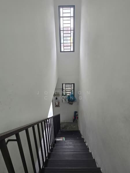Rumah Teres 2 Tingkat untuk Dijual di Tanjong Puteri Resort (Pasir Gudang) - Johnson Chong - Corridor - PropertyGuru.com.my