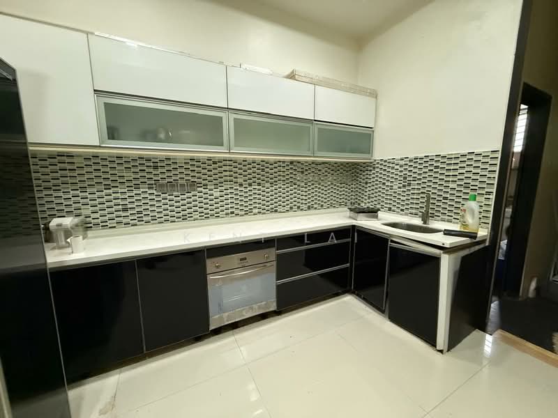 2-storey Terraced House for Sale in Bandar Puteri Puchong (Puchong) - Kent Lai - Kitchen - PropertyGuru.com.my
