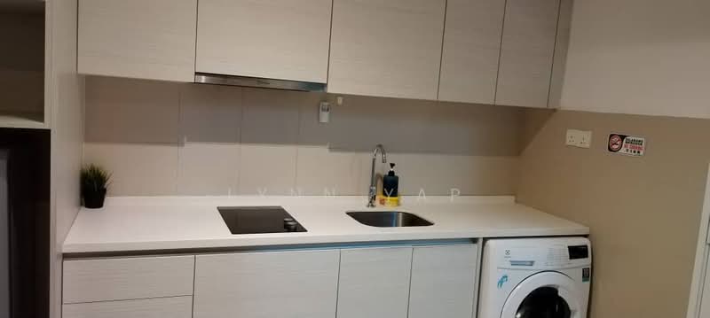 Servis Apartment untuk Disewa di i-SOHO @ i-City - Lynn Yap - Kitchen - PropertyGuru.com.my