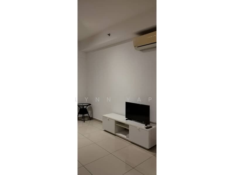 Servis Apartment untuk Disewa di i-SOHO @ i-City - Lynn Yap - Living Room - PropertyGuru.com.my