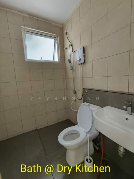 3-storey Terraced House for Rent in Taman Subang Mas (Subang Jaya) - Zeyang Ng - Bathroom - PropertyGuru.com.my