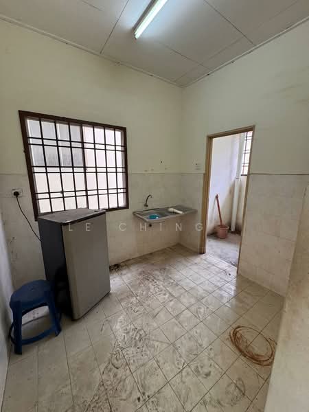Pangsapuri untuk Dijual di Seri Mengkuang - Le Ching . - Kitchen - PropertyGuru.com.my