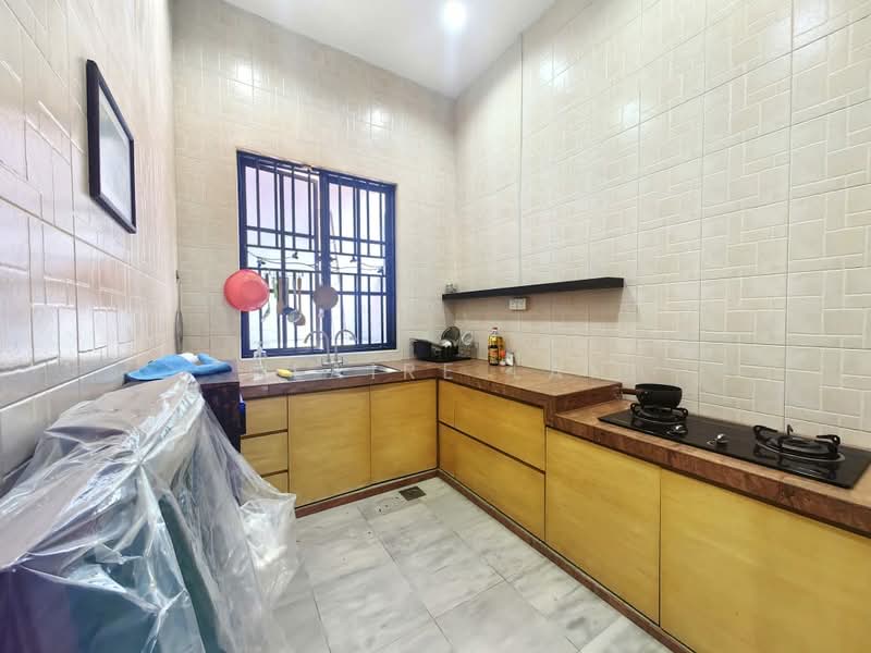 Bungalow for Rent in Kelapa Sawit (Kulai) - Claire Lai - Kitchen - PropertyGuru.com.my