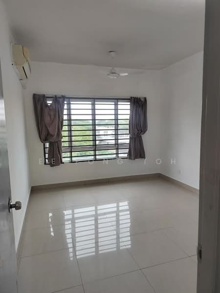 Service Residence for Sale at SuriaMas Suites - Ee Fong Toh - Interior - PropertyGuru.com.my
