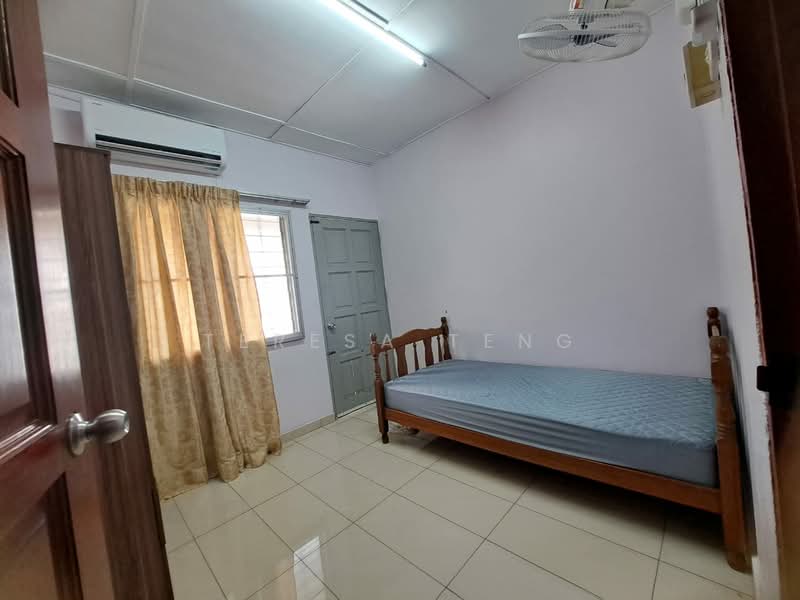 Rumah Teres 2 Tingkat untuk Dijual di Taman Desawan (Klang) - Teresa Teng - Bedroom - PropertyGuru.com.my
