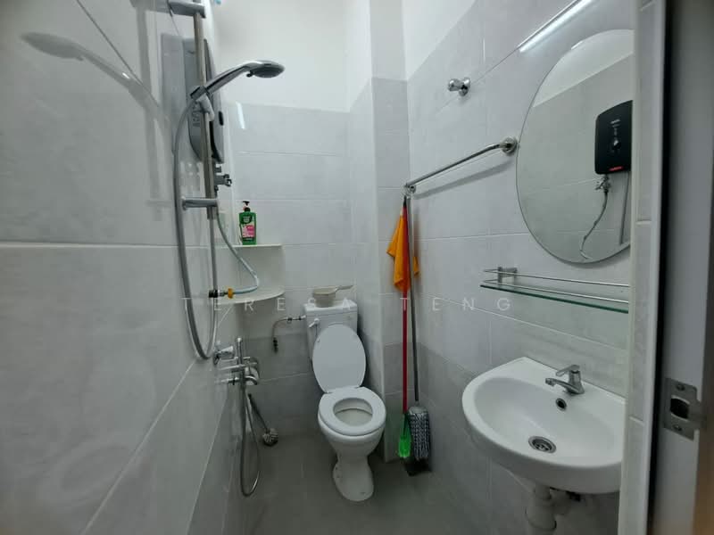 Rumah Teres 2 Tingkat untuk Dijual di Taman Desawan (Klang) - Teresa Teng - Bathroom - PropertyGuru.com.my