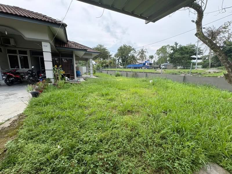 1-storey Terraced House for Sale in Senai (Johor) - Jyez Lee - PropertyGuru.com.my