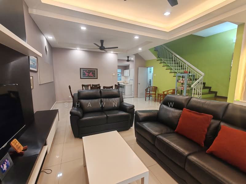 Rumah Teres untuk Dijual di Kota Kemuning (Shah Alam) - Shawn Seow - Living Room - PropertyGuru.com.my