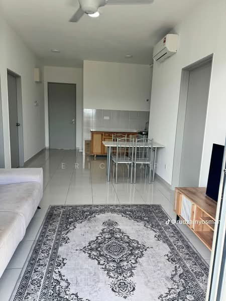 Servis Apartment untuk Disewa di Residensi Emas - Eric Yap - Living Room - PropertyGuru.com.my