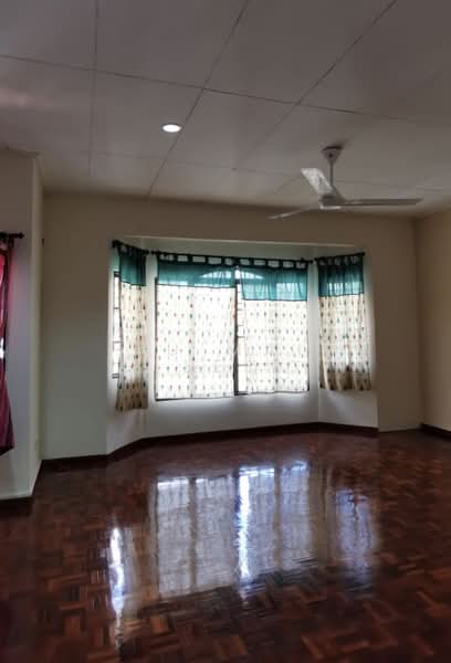 Rumah Teres 2 Tingkat untuk Disewa di Sunway Damansara (Kota Damansara) - Yu Mai Lee - Living Room - PropertyGuru.com.my