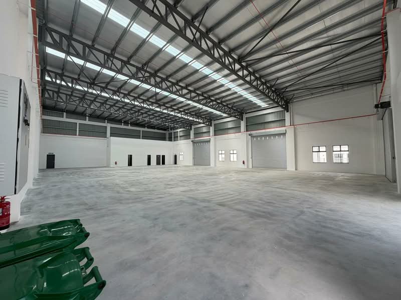 Factory for Rent in Eco Business Park 1 (Johor Bahru) - Jimmy . - Interior - PropertyGuru.com.my