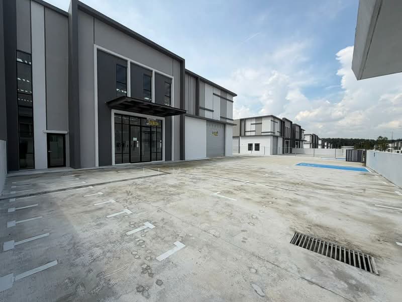 Factory for Rent in Eco Business Park 1 (Johor Bahru) - Jimmy . - Exterior - PropertyGuru.com.my