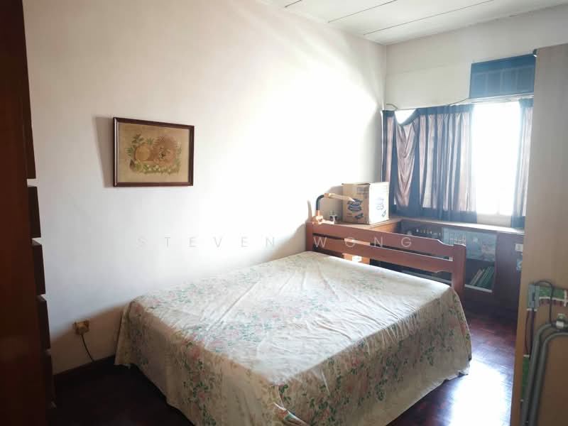 Rumah Teres 2 Tingkat untuk Dijual di Taman Desa (Kuala Lumpur) - Steven Wong - Bedroom - PropertyGuru.com.my