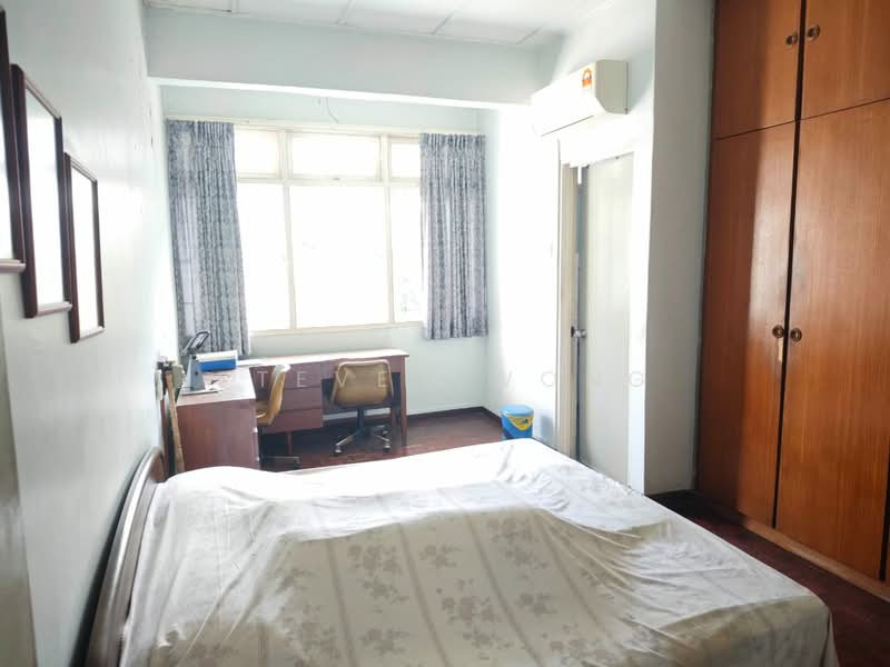 Rumah Teres 2 Tingkat untuk Dijual di Taman Desa (Kuala Lumpur) - Steven Wong - Bedroom - PropertyGuru.com.my