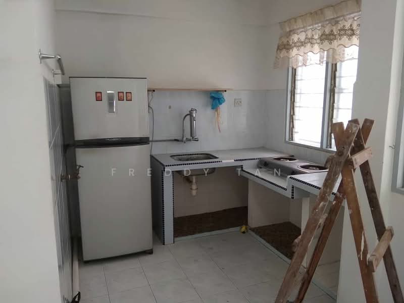 Pangsapuri untuk Disewa di Eastern Court - Freddy Tan - Kitchen - PropertyGuru.com.my
