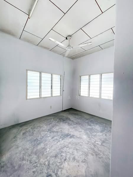 1-storey Terraced House for Sale in Bakri (Johor) - Yu Chuan Yau - PropertyGuru.com.my