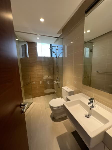 Service Residence for Sale at The Astaka @ 1 Bukit Senyum - Heng Hy - Bathroom - PropertyGuru.com.my