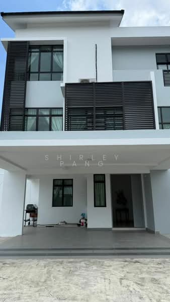 Rumah Berkembar untuk Dijual di Taman Nusa Idaman (Iskandar Puteri (Nusajaya)) - Shirley Pang - Exterior - PropertyGuru.com.my