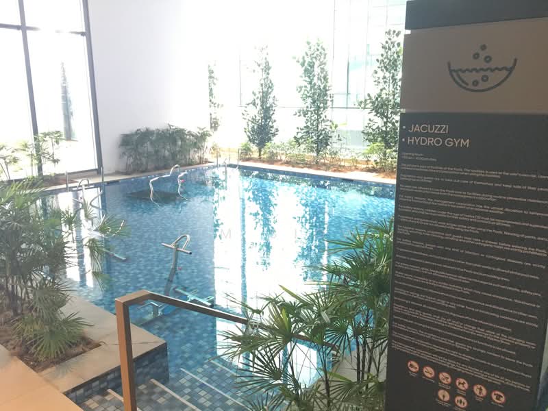 Service Residence for Rent at Aria - Tim Siow - Pool - PropertyGuru.com.my