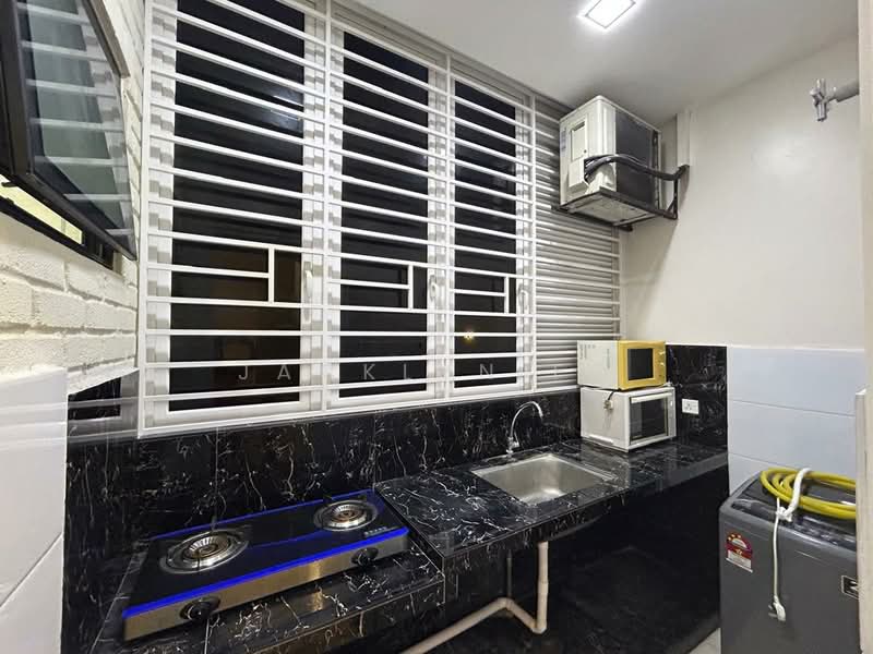 Service Residence for Sale at O'hako Residence - Jacklyn Fo - Kitchen - PropertyGuru.com.my
