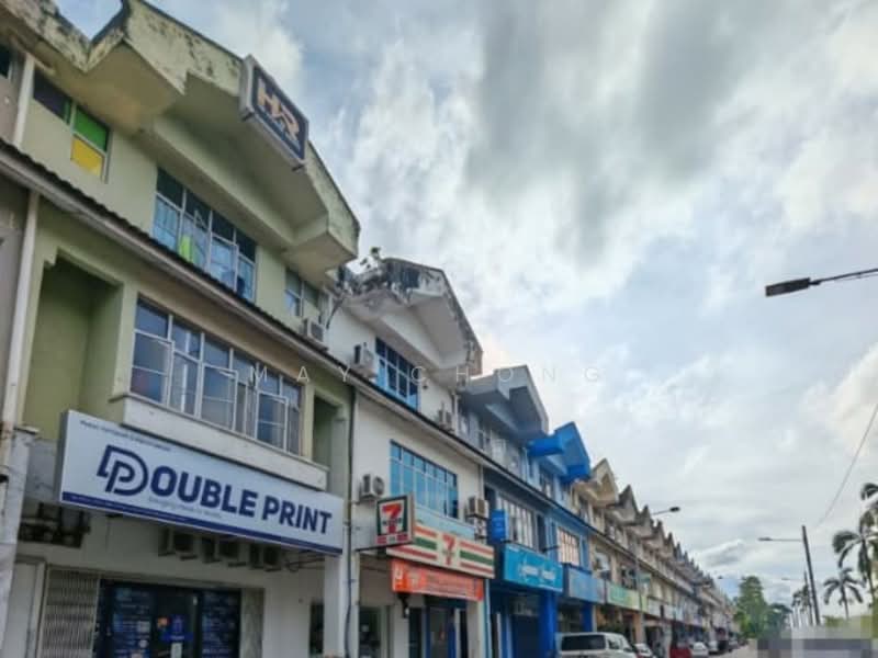 Kedai / Pejabat untuk Dijual di Taman Putri Kulai (Kulai) - May Chong - Exterior - PropertyGuru.com.my