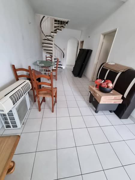 Rumah Teres 1.5 Tingkat untuk Dijual di Taman Molek (Johor Bahru) - Aamani Lee - Interior - PropertyGuru.com.my