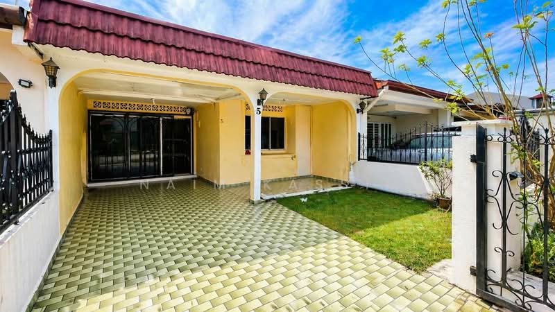 1-storey Terraced House for Sale in Kelana Jaya (Petaling Jaya) - Naim Kassim - PropertyGuru.com.my