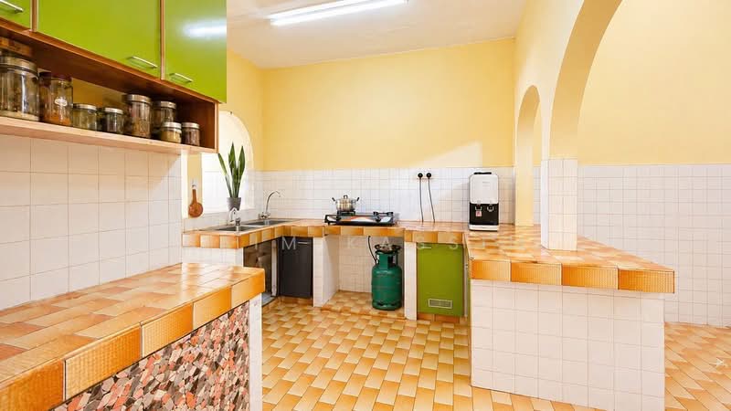 1-storey Terraced House for Sale in Kelana Jaya (Petaling Jaya) - Naim Kassim - PropertyGuru.com.my