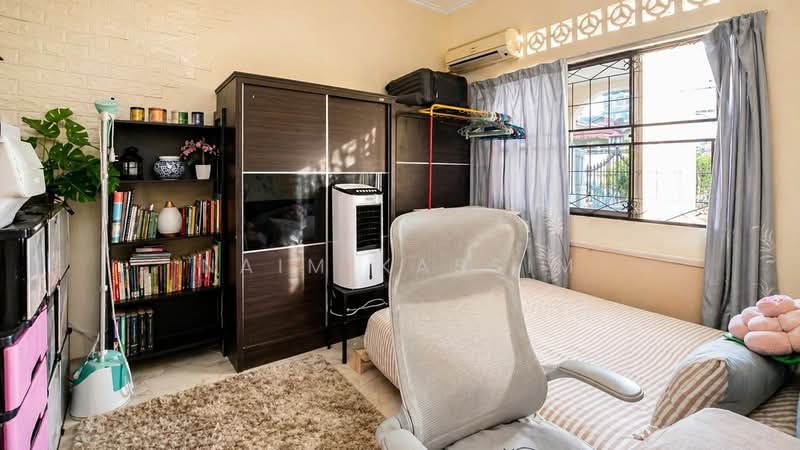 1-storey Terraced House for Sale in Kelana Jaya (Petaling Jaya) - Naim Kassim - PropertyGuru.com.my