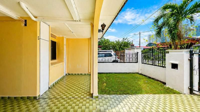1-storey Terraced House for Sale in Kelana Jaya (Petaling Jaya) - Naim Kassim - PropertyGuru.com.my