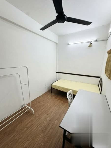 Terraced House for Rent in Petaling Jaya (Selangor) - Elynn Chia - Bedroom - PropertyGuru.com.my