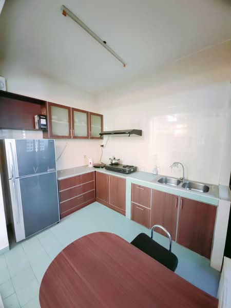 Kondominium untuk Dijual di Golf Vista Resort Homes - Vivian Foong - Kitchen - PropertyGuru.com.my