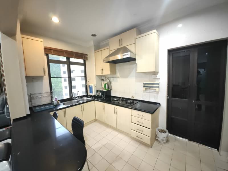 Kondominium untuk Dijual di Golf Vista Resort Homes - Vivian Foong - Kitchen - PropertyGuru.com.my