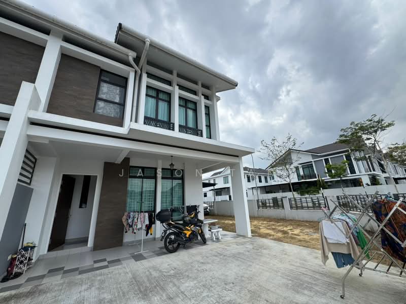 2-storey Terraced House for Sale in Taman Seri Austin (Tebrau) - Jason Tan - Exterior - PropertyGuru.com.my